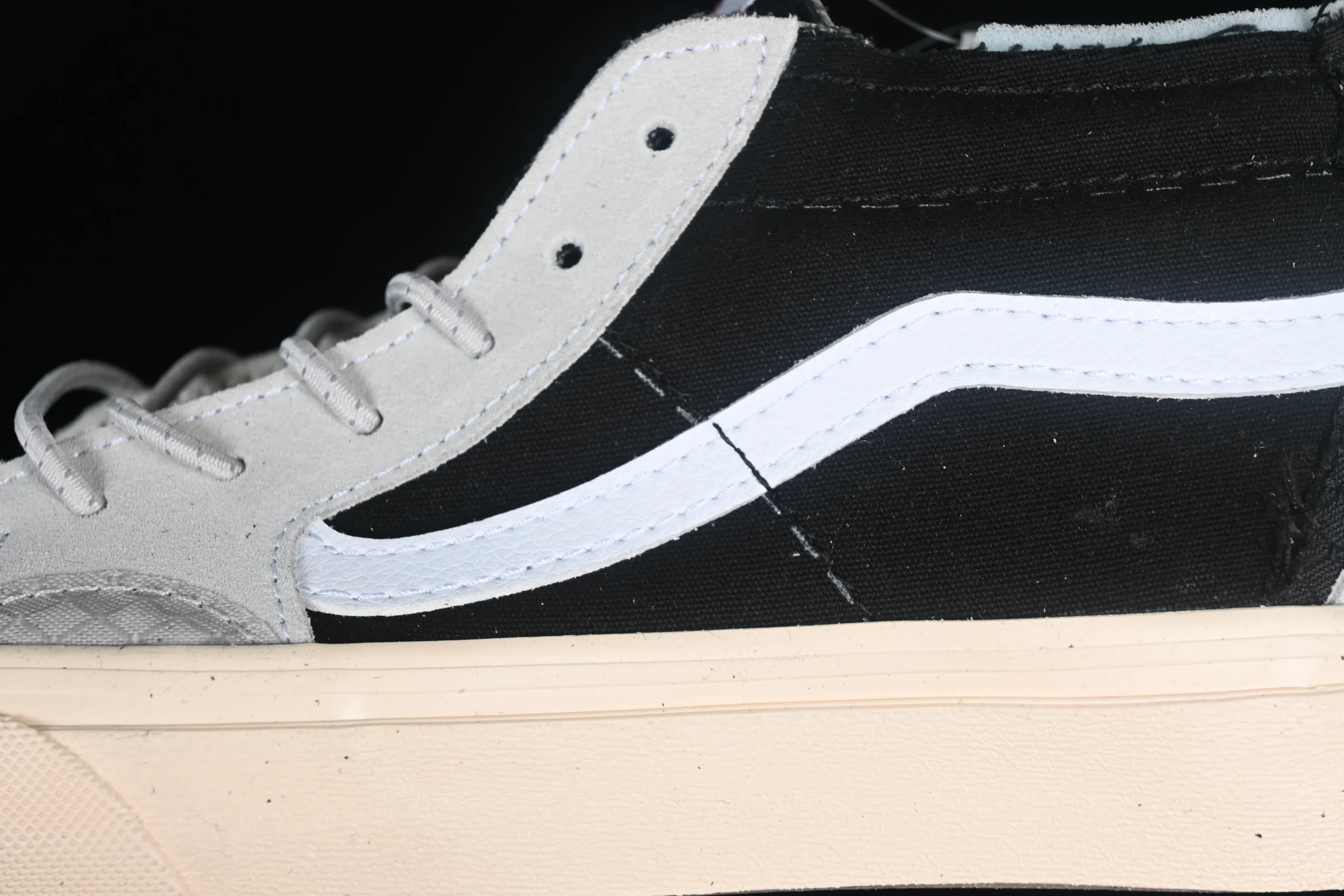 All categories Vans Vans series Vans Mid Vans China A.B.C x Vans Sk8-Hi Ext Vans joint high-top casual sneakers VN000BW6BZW